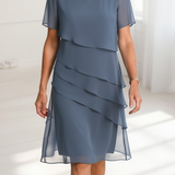 Júlia – Vestido elegante e fluido com volantes