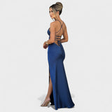 Elena - Vestido de cetim cruzado azul meia-noite