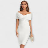 Lara| Mini vestido elegante com decote em V